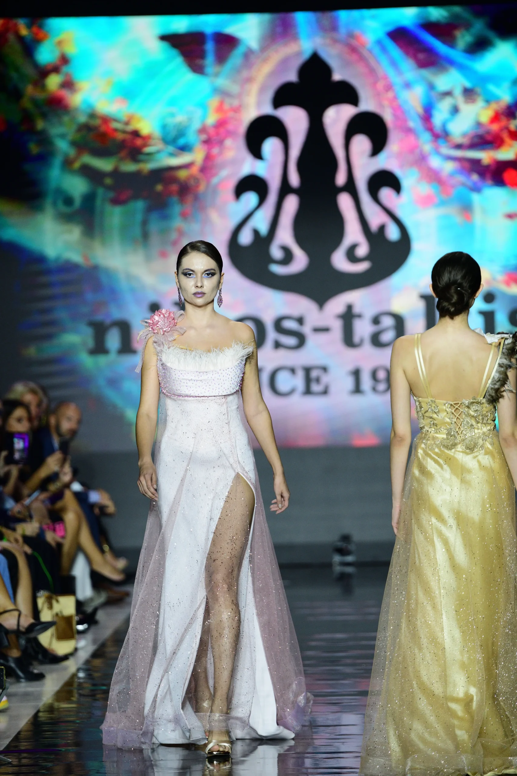 ΦΟΡΕΜΑΤΑ / ΓΥΝΑΙΚΕΙΑ ΣΥΝΟΛΑ 4