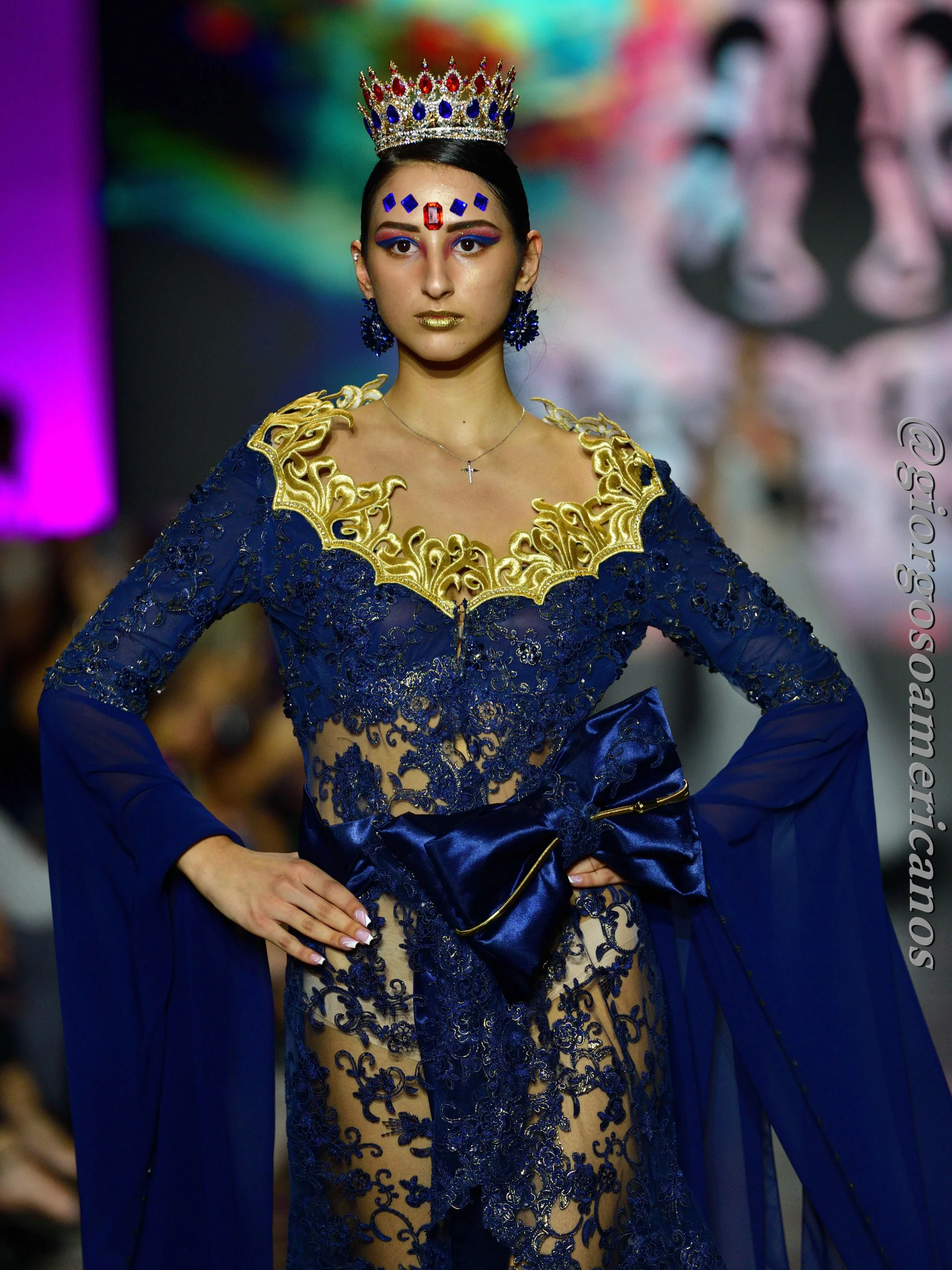 ΦΟΡΕΜΑΤΑ / ΓΥΝΑΙΚΕΙΑ ΣΥΝΟΛΑ 6